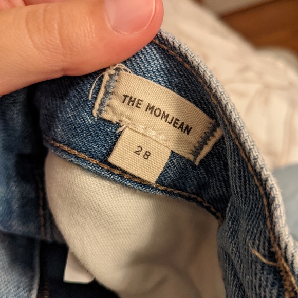 Madewell The Momjean in Gilford Wash: Ripped Edition 28 - Picture 7 of 8